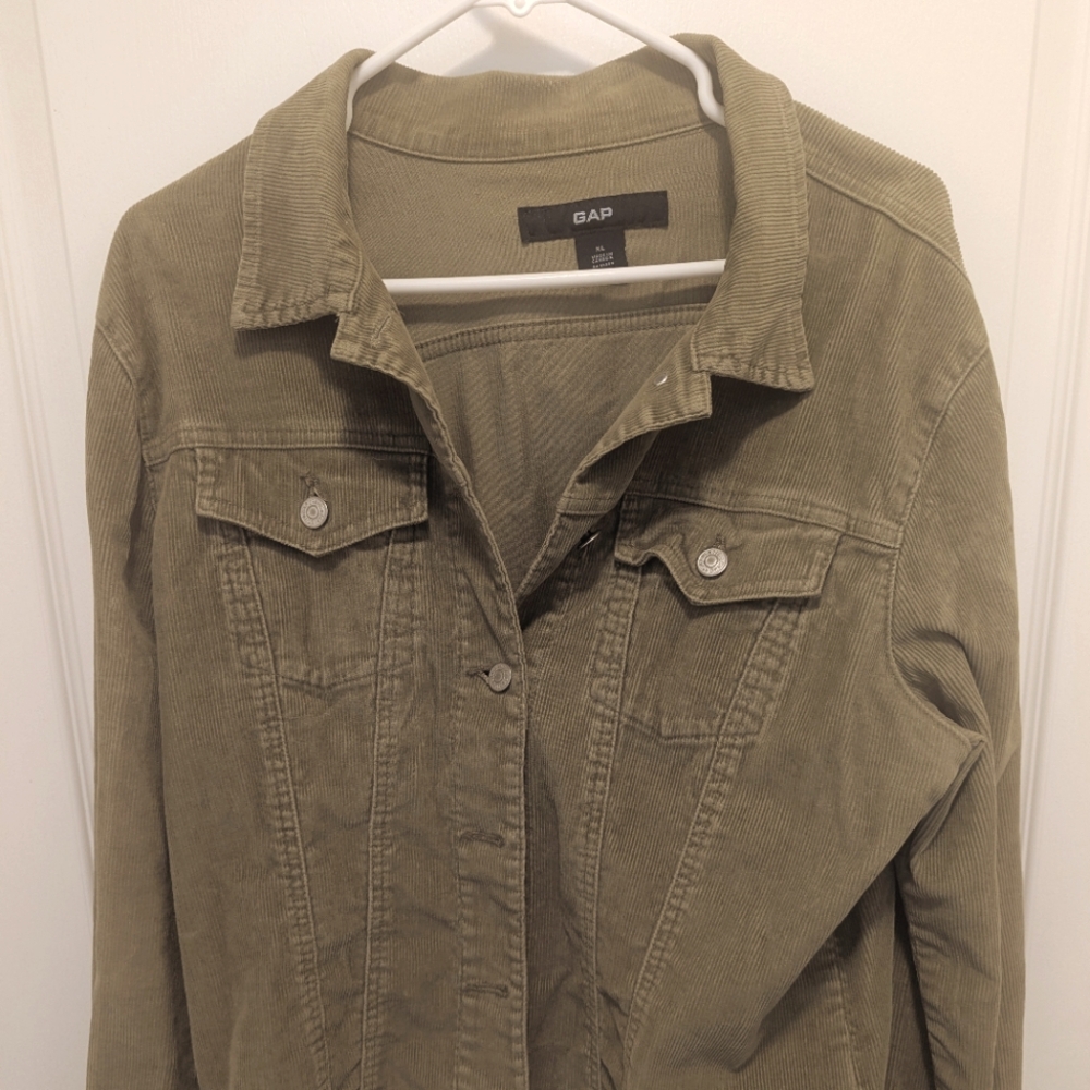 Gap cordoury olive green "jean jacket" style jacket